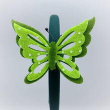 Load image into Gallery viewer, Decorazione Farfalla Pois Verde
