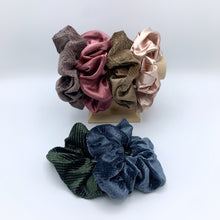 Load image into Gallery viewer, Scrunchies Extra Beige Seta
